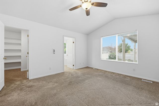3674 W ELK VALLEY LN, South Jordan, UT 84009