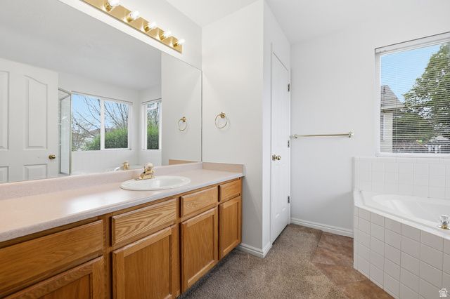 3674 W ELK VALLEY LN, South Jordan, UT 84009