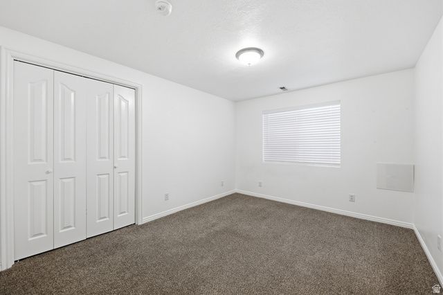 3674 W ELK VALLEY LN, South Jordan, UT 84009