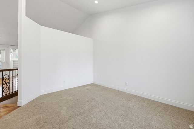 3674 W ELK VALLEY LN, South Jordan, UT 84009