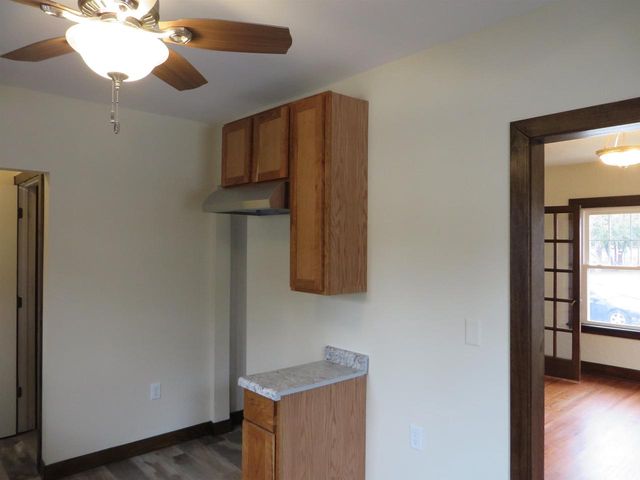 108 N Pearl Street, Janesville, WI 53548