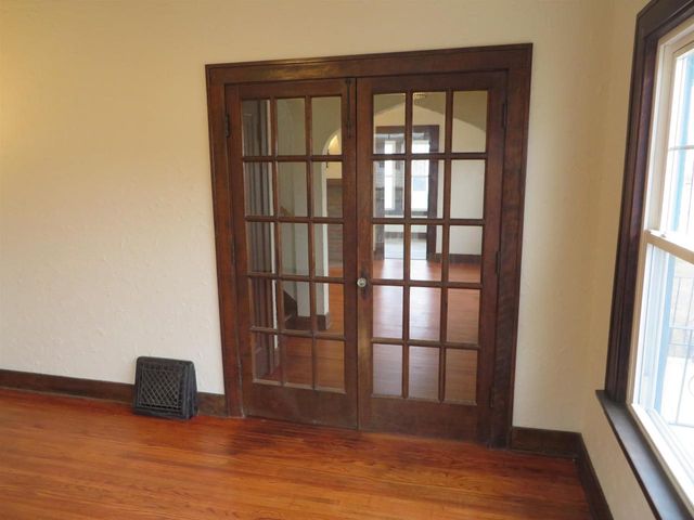 108 N Pearl Street, Janesville, WI 53548