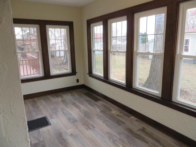 108 N Pearl Street, Janesville, WI 53548