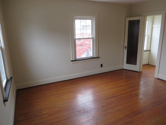 108 N Pearl Street, Janesville, WI 53548