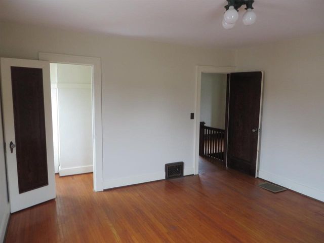 108 N Pearl Street, Janesville, WI 53548