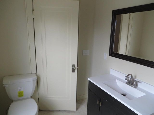 108 N Pearl Street, Janesville, WI 53548