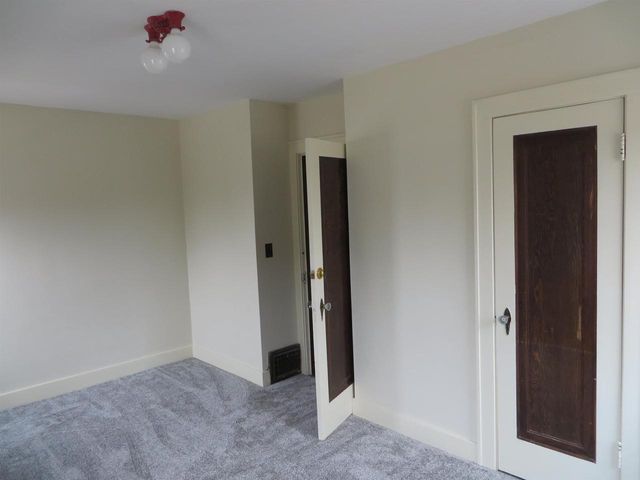 108 N Pearl Street, Janesville, WI 53548