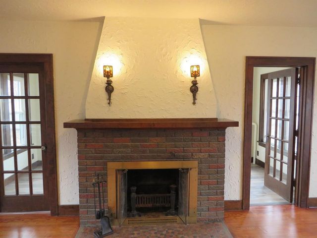 108 N Pearl Street, Janesville, WI 53548