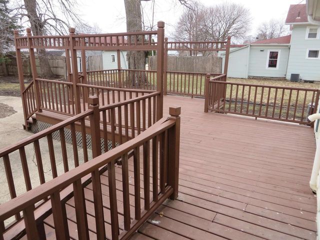 108 N Pearl Street, Janesville, WI 53548