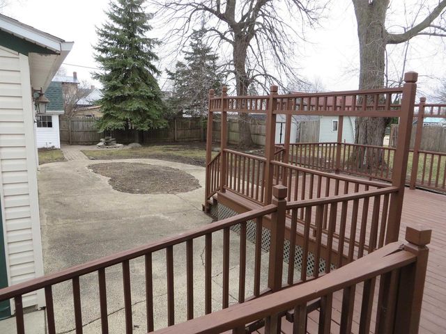 108 N Pearl Street, Janesville, WI 53548