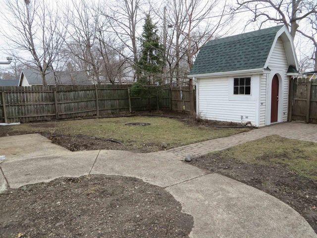 108 N Pearl Street, Janesville, WI 53548