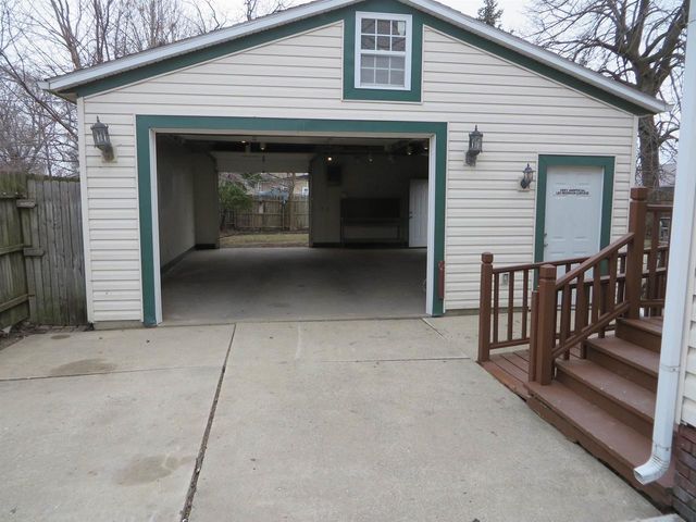 108 N Pearl Street, Janesville, WI 53548