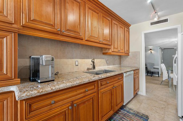 4200 N Ocean Drive 2-201, Singer Island, FL 33404