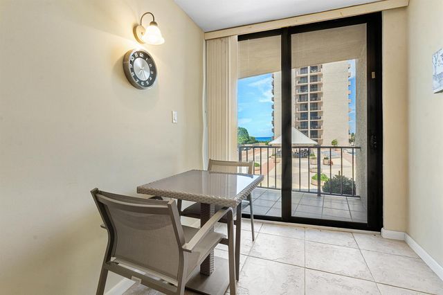 4200 N Ocean Drive 2-201, Singer Island, FL 33404