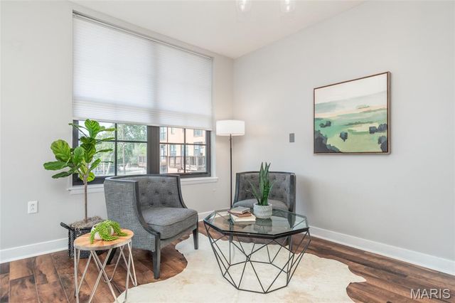 4256 Olive Street 4256, St Louis, MO 63108