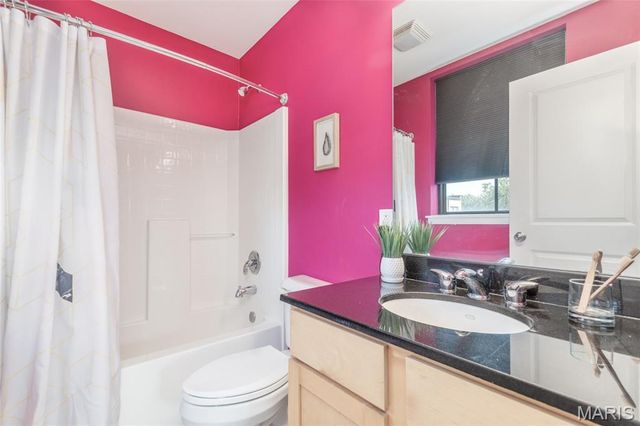 4256 Olive Street 4256, St Louis, MO 63108