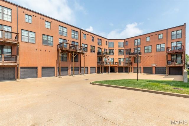 4256 Olive Street 4256, St Louis, MO 63108