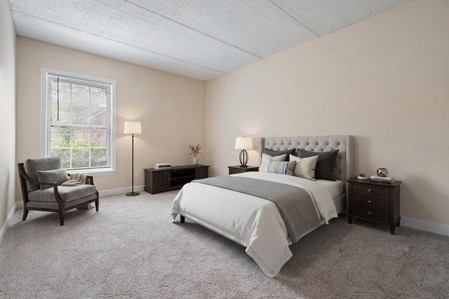 8565 12TH WAY N A, St Petersburg, FL 33702