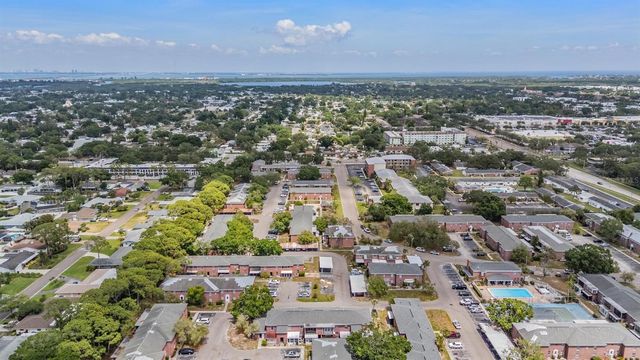 8565 12TH WAY N A, St Petersburg, FL 33702