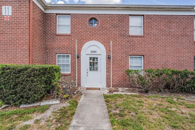 8565 12TH WAY N A, St Petersburg, FL 33702