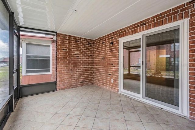 8565 12TH WAY N A, St Petersburg, FL 33702
