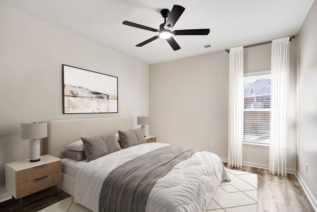 939 FALLEN OAKS DR, Collierville, TN 38017