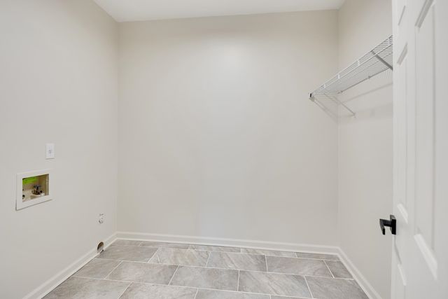 939 FALLEN OAKS DR, Collierville, TN 38017