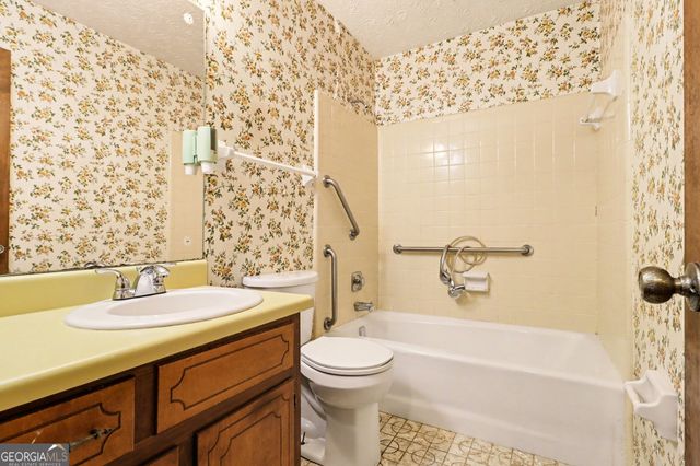 50 Ivy Drive, Covington, GA 30016