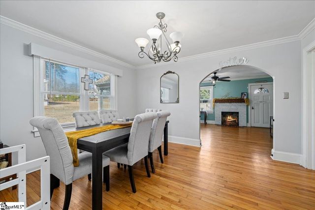 238 California Avenue, Spartanburg, SC 29303