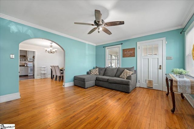 238 California Avenue, Spartanburg, SC 29303