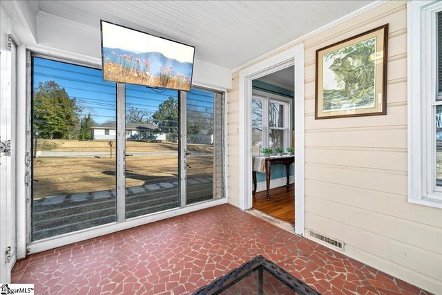 238 California Avenue, Spartanburg, SC 29303