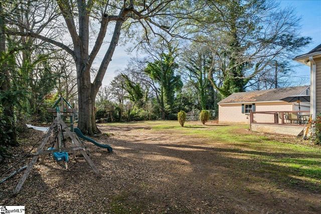 238 California Avenue, Spartanburg, SC 29303