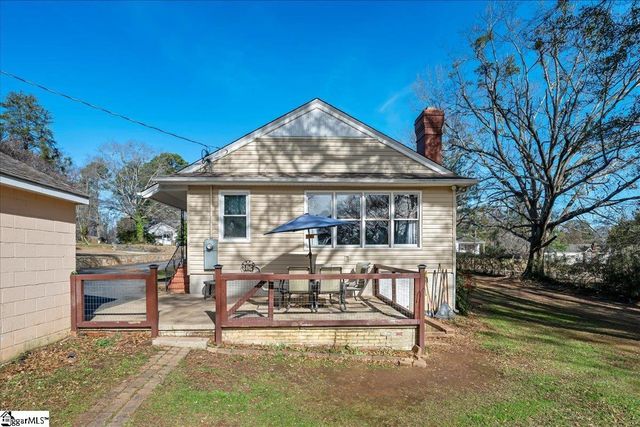 238 California Avenue, Spartanburg, SC 29303