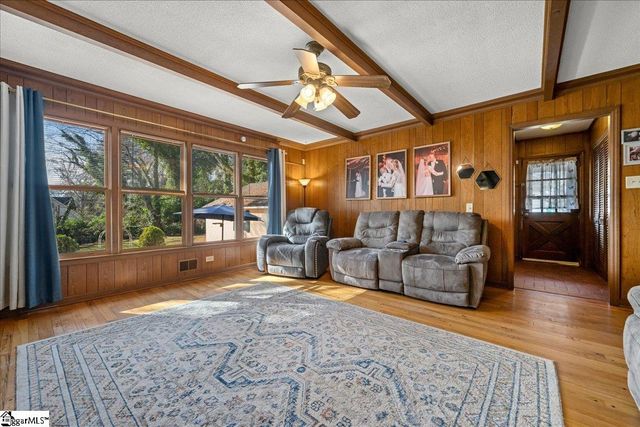 238 California Avenue, Spartanburg, SC 29303