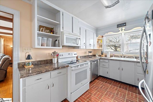 238 California Avenue, Spartanburg, SC 29303