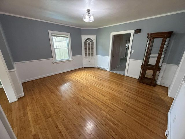 942 11th Street, Monroe, WI 53566