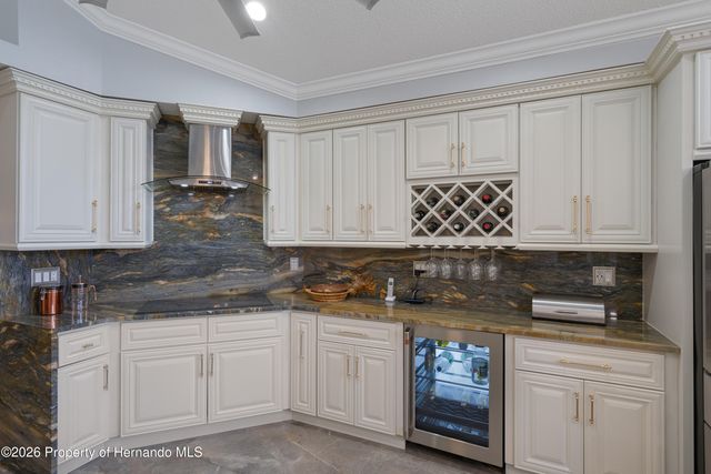431 Hampshire Avenue, Spring Hill, FL 34606
