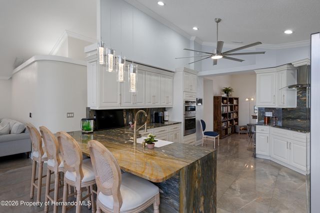 431 Hampshire Avenue, Spring Hill, FL 34606