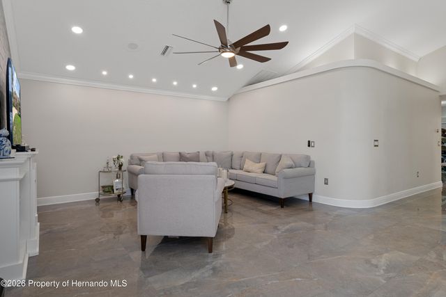 431 Hampshire Avenue, Spring Hill, FL 34606