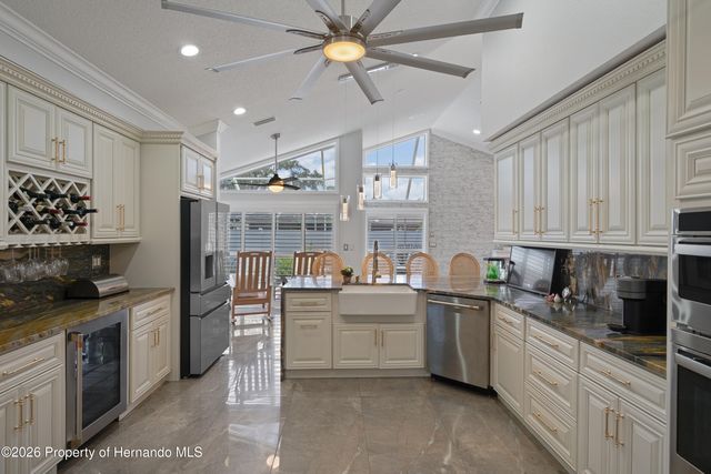 431 Hampshire Avenue, Spring Hill, FL 34606