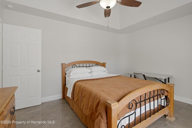 431 Hampshire Avenue, Spring Hill, FL 34606