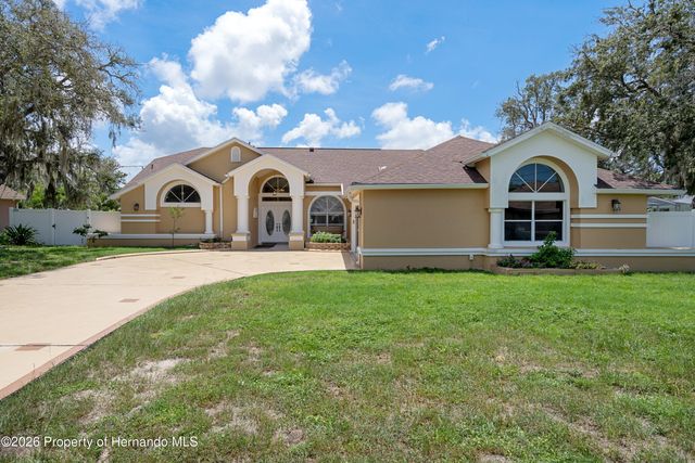 431 Hampshire Avenue, Spring Hill, FL 34606