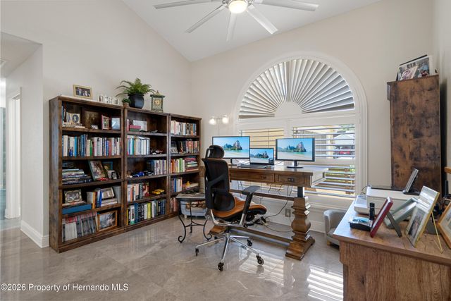 431 Hampshire Avenue, Spring Hill, FL 34606