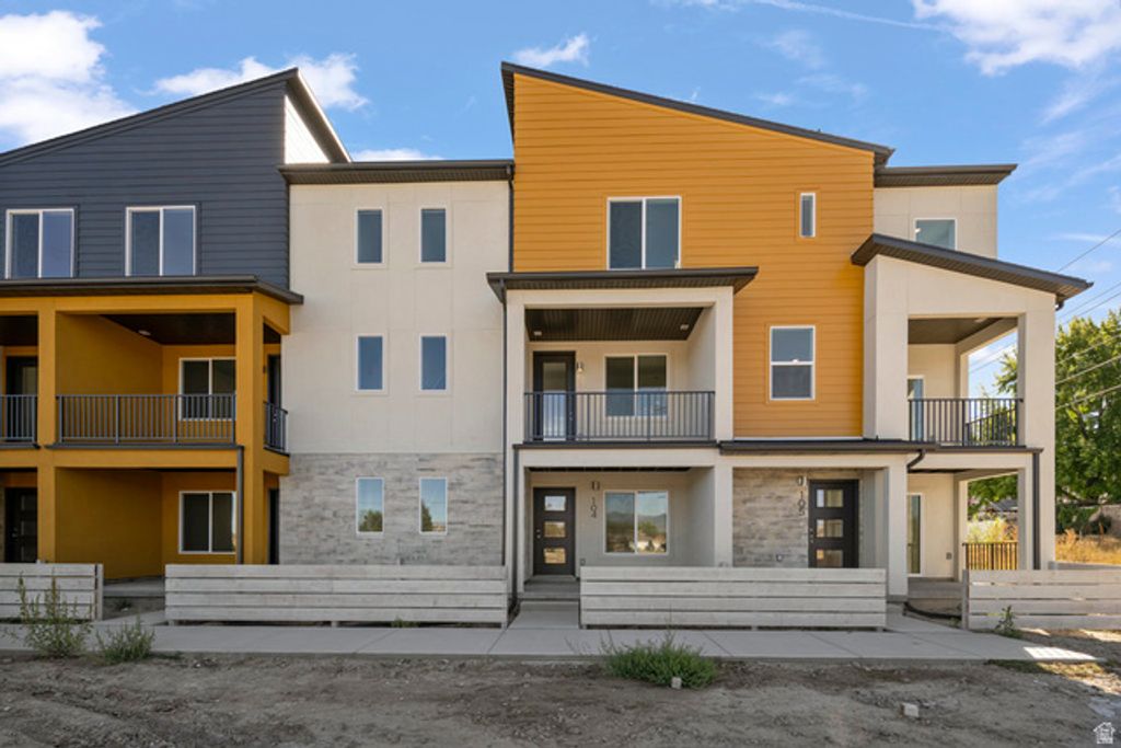 907 W COALBURN WAY #12-102, Murray, UT 84123 — exterior