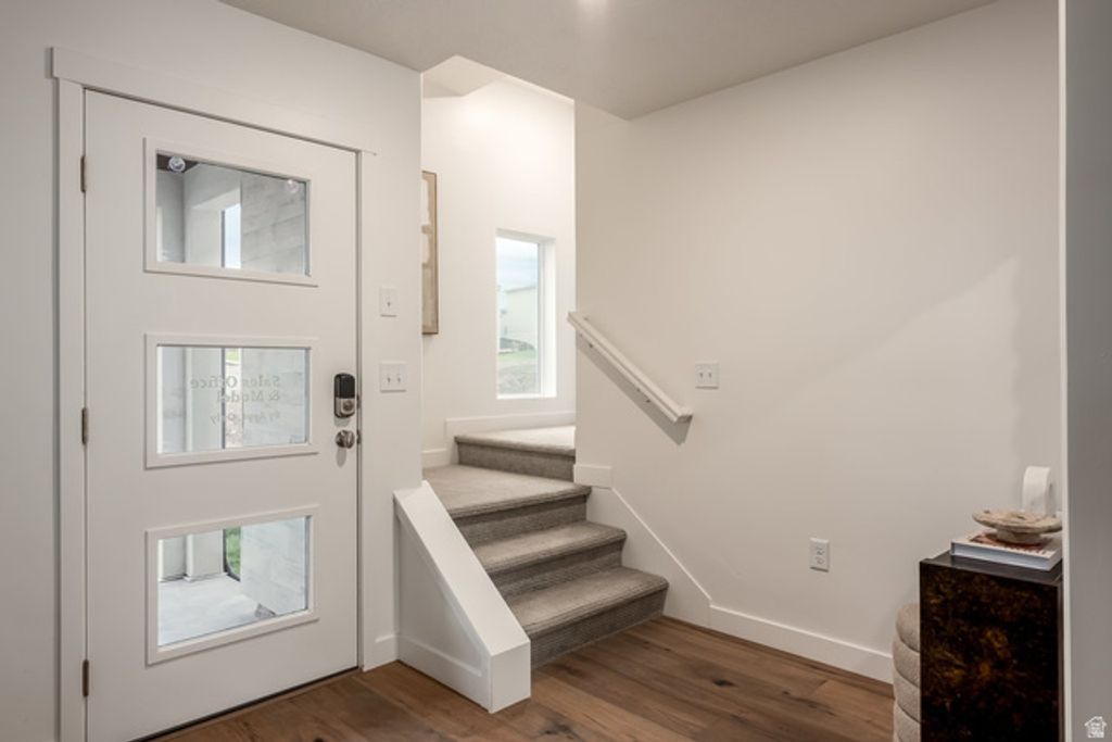 907 W COALBURN WAY #12-102, Murray, UT 84123 — photo 3