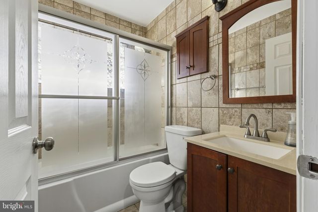 5412 NUTTING DR, Springfield, VA 22151