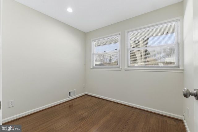5412 NUTTING DR, Springfield, VA 22151
