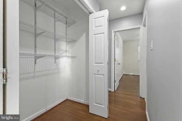 5412 NUTTING DR, Springfield, VA 22151