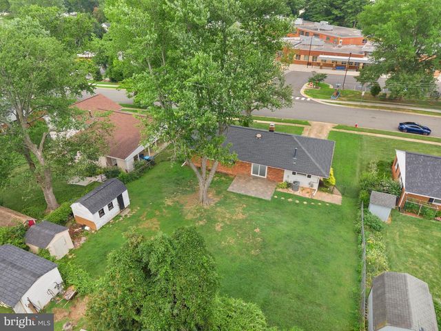 5412 NUTTING DR, Springfield, VA 22151