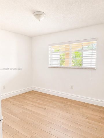 8851 NW 119th St 1206-1, Hialeah Gardens, FL 33018